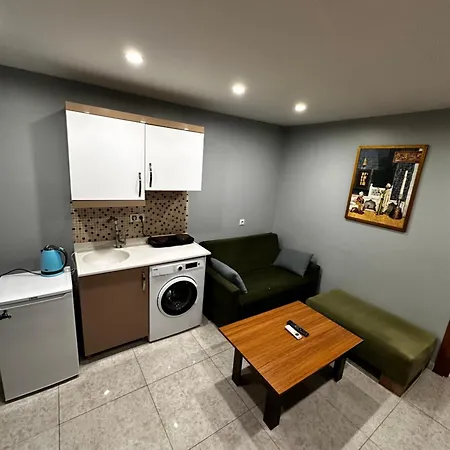 Capitol Old Apartment